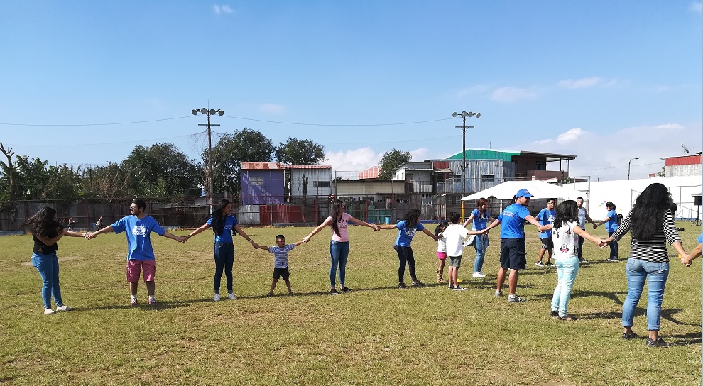 La actividad de se realizó en la cancha de fútbol de Granadilla de Curridabat, desde las 8 de la mañana. Foto: Hilda Carvajal Miranda