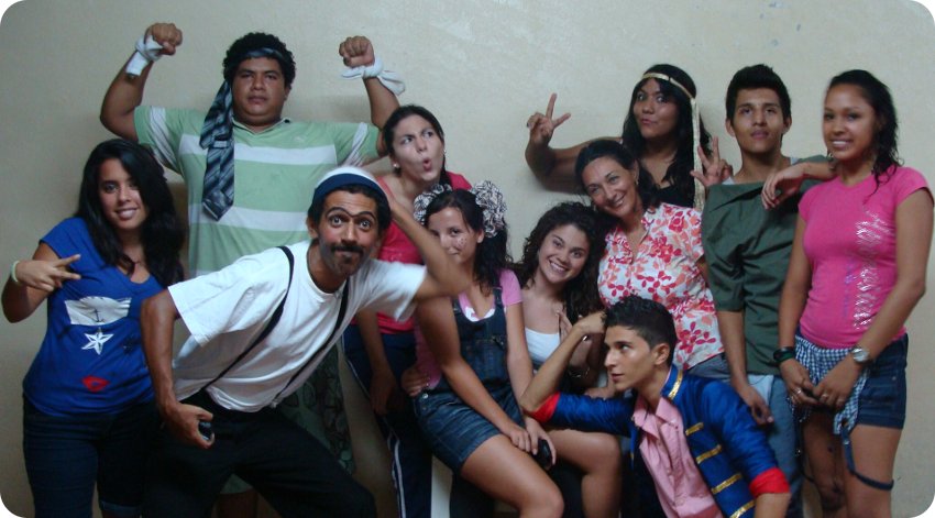 Grupo de Teatro Dobo está formado por estudiantes de diferentes especialidades de la  Sede de Guanacaste (UCR)