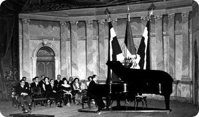 Recital de Piano a cargo de Guillermo Aguilar Machado en el Teatro Nacional (1946). Foto: Archivo de Artes Musicales