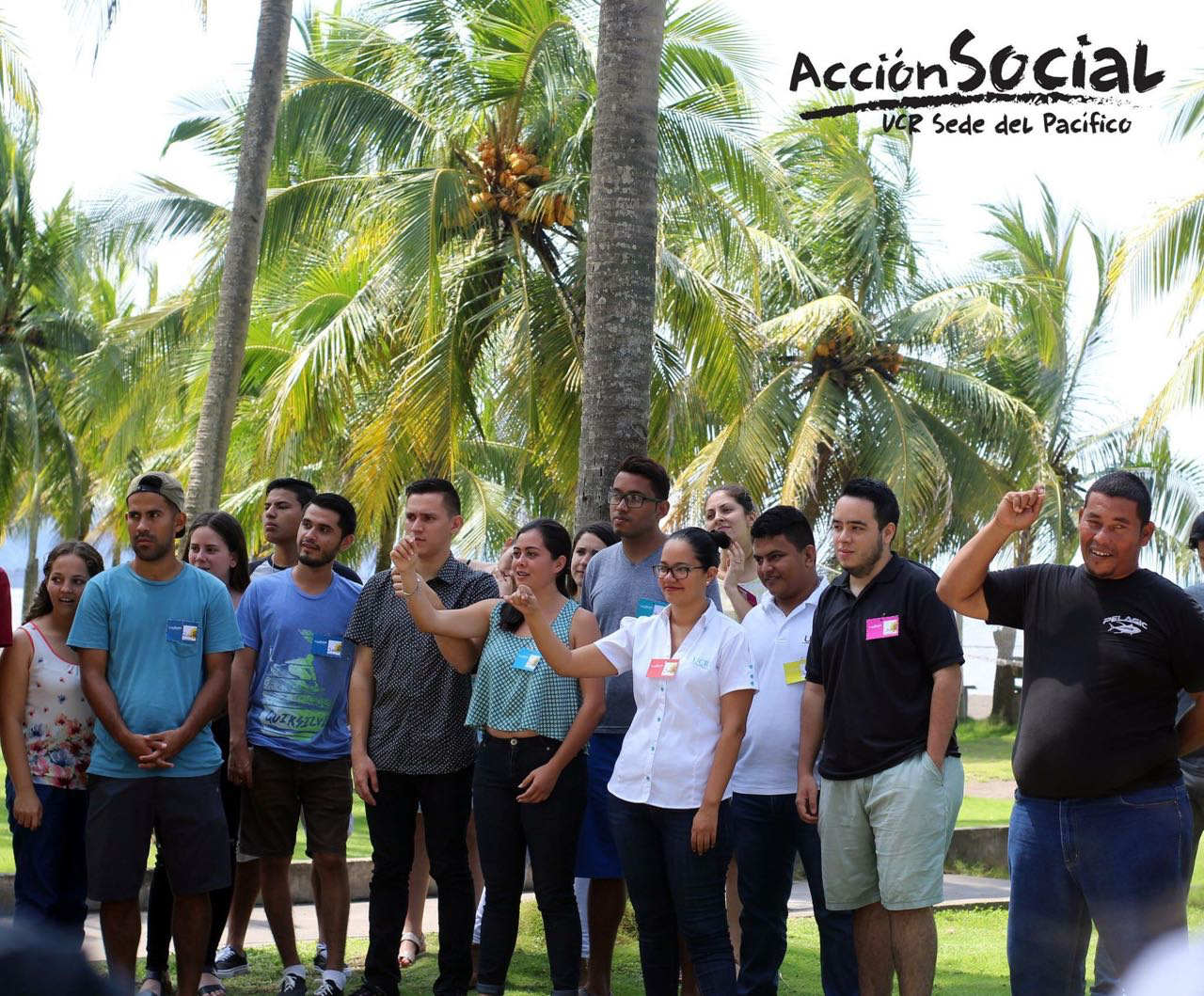 El Foro de Acción Social inició en agosto de 2017 y culminó la última semana de abril de 2018. Se realizaron, en total, 46 encuentros, de los cuales 10 fueron encuentros comunitarios con poblaciones de proyectos de Acción Social en Térraba, Golfito, Caribe, Turrubares, Sierpe-Osa, Puntarenas, y con personas de la Asociación de artesanos(as), de los Centros Infantiles Universitarios, del proyecto de Economía Social Solidaria, de las televisoras locales y regionales, y de los proyectos de la Escuela de Nut