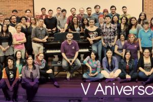 Desde el 2011, esta organización cultural reúne tanto a personas vinculadas con la UCR como a personas de la comunidad costarricense Desde el 2011, esta organización cultural reúne tanto a personas vinculadas con la UCR como a personas de la comunidad costarricense