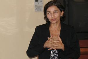 La Dra. Marielos Murillo es la autora del libro Creciendo en palabras, un aporte en la estimulación de la lectura. Foto: Nicole Cisneros La Dra. Marielos Murillo es la autora del libro Creciendo en palabras, un aporte en la estimulación de la lectura. Foto: Nicole Cisneros