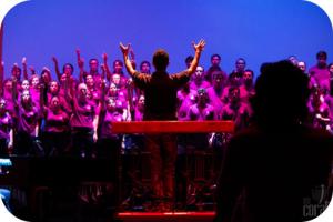 UCR Coral participó en un memorable montaje de "Aída", una de las obras maestras de Giuseppe Verdi. UCR Coral participó en un memorable montaje de "Aída", una de las obras maestras de Giuseppe Verdi.