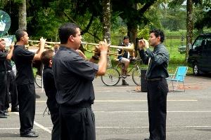 La Banda de Marcha del Atlántico es un importante espacio de expresión musical para la comunidad turrialbeña. La Banda de Marcha del Atlántico es un importante espacio de expresión musical para la comunidad turrialbeña.