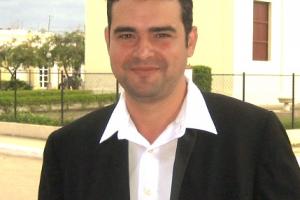 Lic. Yoanki Fernández, periodista, investigador y director de medios de comunicación, brindará el taller. Lic. Yoanki Fernández, periodista, investigador y director de medios de comunicación, brindará el taller.