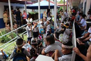 En los jardines del Museo, participaron estudiantes de escuelas aledañas que presenciaron las representaciones. En los jardines del Museo, participaron estudiantes de escuelas aledañas que presenciaron las representaciones.