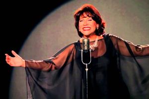 Ivette Cepeda se presenta junto “ Reflexión” que dirige el maestro José Luis Beltrán, en el Auditorio Abelardo Bonilla a las 5 de la tarde el martes 18 de octubre Ivette Cepeda se presenta junto al grupo “ Reflexión” que dirige el maestro José Luis Beltrán, en el Auditorio Abelardo Bonilla a las 5 de la tarde el martes 18 de octubre