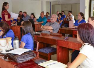 Las visitas han sido recibidas de manera positiva en las sedes, principalmente porque se realizan al inicio de la gestión de la vicerrectora, lo que les deja un amplio margen para trabajar en las conclusiones que se alcancen. (Foto: Claudia Castro.) Las visitas han sido recibidas de manera positiva en las sedes, principalmente porque se realizan al inicio de la gestión de la vicerrectora, lo que les deja un amplio margen para trabajar en las conclusiones que se alcancen. (Foto: Claudia Castro.)