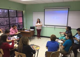 Con un taller al equipo administrativo el pasado 18 de setiembre la ENu inició su Encuentro comunitario y de reflexión, proceso de reflexión que programó grupos focales y entrevistas, y que concluirá en abril del 2018. Foto cortesía ENu. Con un taller al equipo administrativo el pasado 18 de setiembre la ENu inició su Encuentro comunitario y de reflexión, proceso de reflexión que programó grupos focales y entrevistas, y que concluirá en abril del 2018. Foto cortesía ENu.